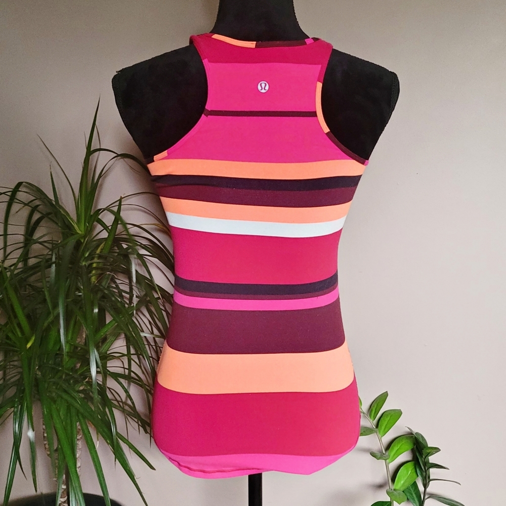 Lululemon Refresh Racer tank - Picture 4 of 6